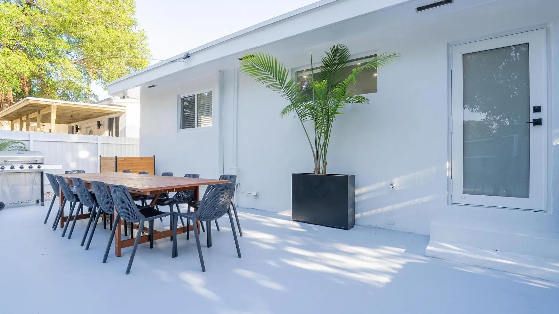 5br Hottubpooltableminigolf 7 Min To Wynwood Apartment Miami
