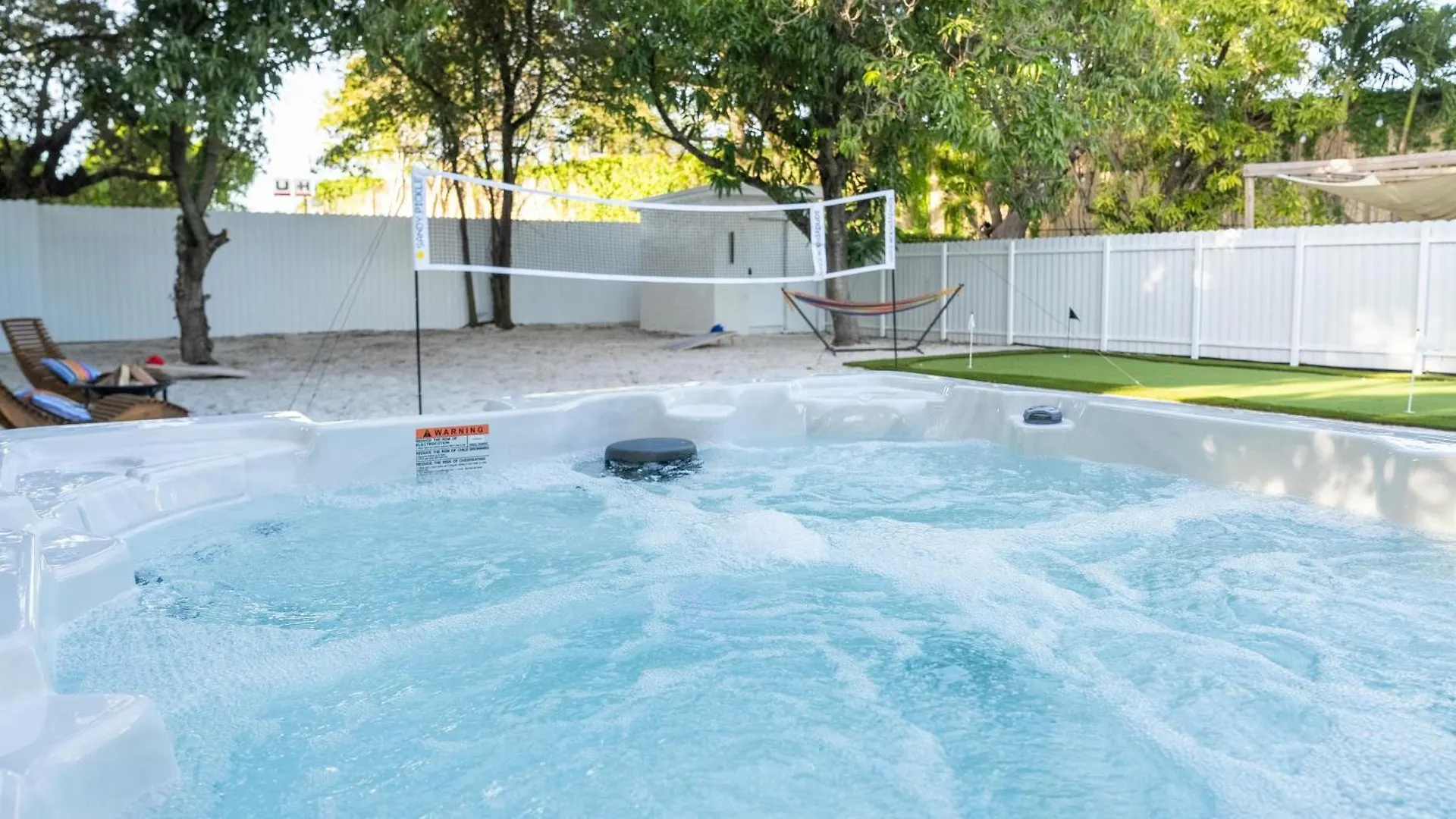5br Hottubpooltableminigolf 7 Min To Wynwood Apartment