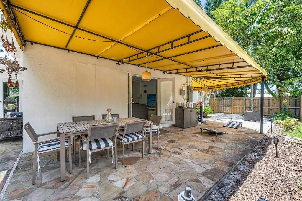 Σπίτι διακοπών Modern Tropical Pool House North Hot Tub *