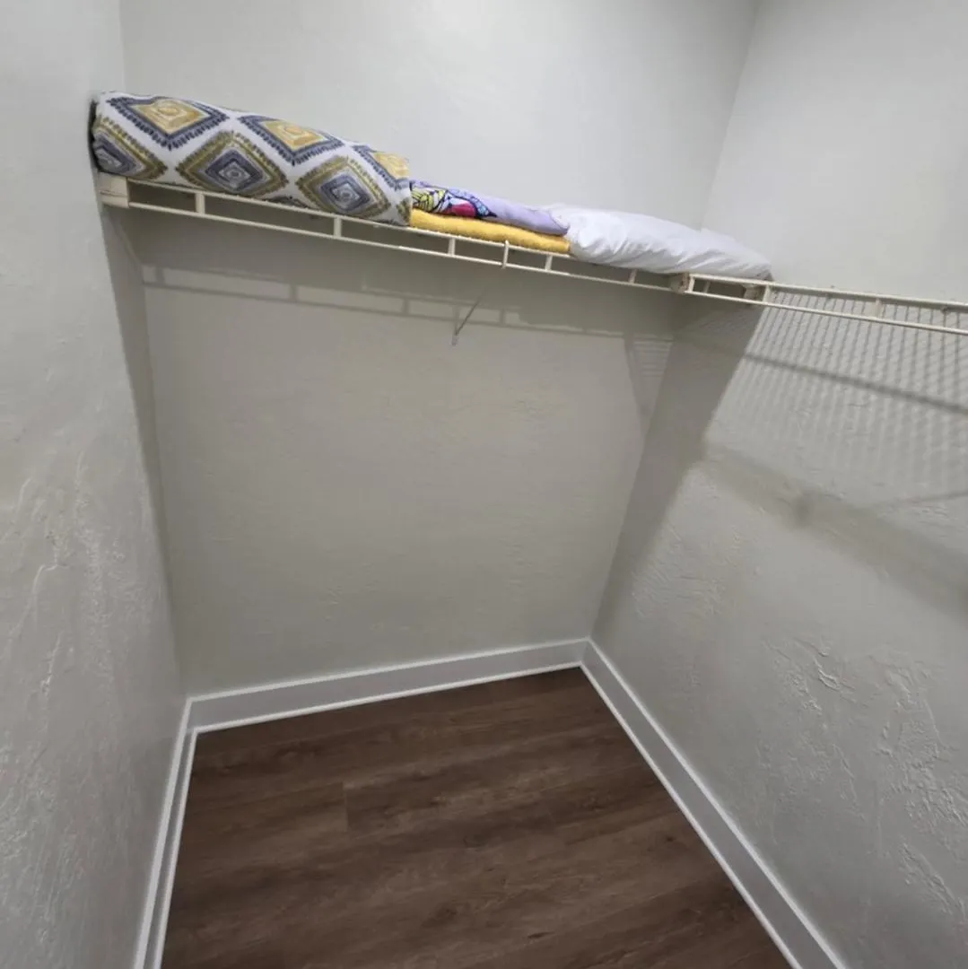 Luxurious & Spacious Townhouse In Prime Location Miami