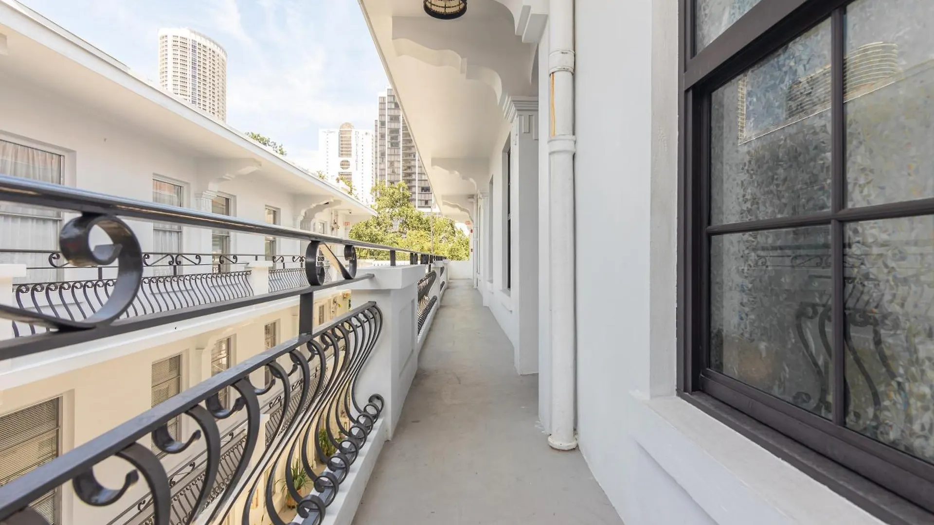 Apartment Downtown - 5 Minutes From Wynwood & Port - Art District Near Beach *