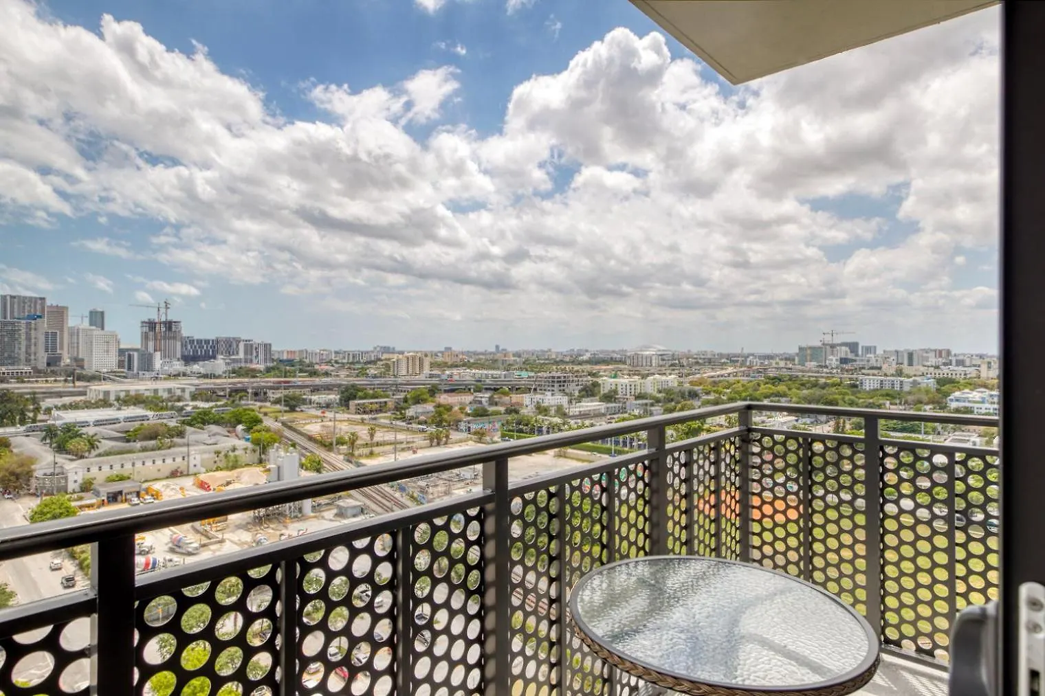 Apartment Blueground Wynwood Gym Roof Pool Nr Midtown Mia-101 *