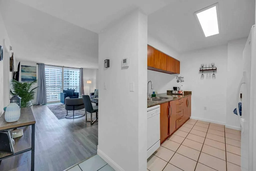 Spacious 1bedroom Unit Brickell-free Parking