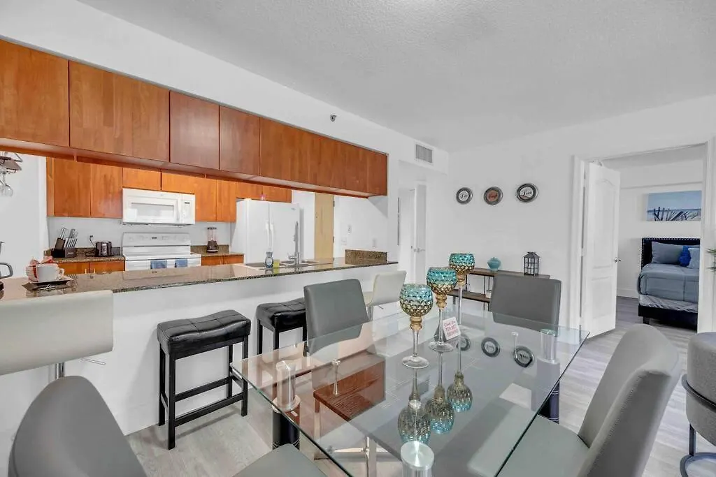 Spacious 1bedroom Unit Brickell-free Parking 迈阿密