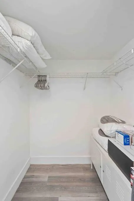 Spacious 1bedroom Unit Brickell-free Parking
