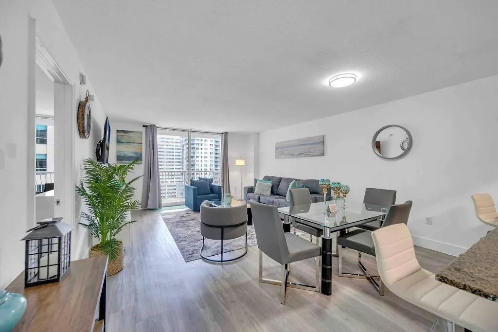 Spacious 1bedroom Unit Brickell-free Parking Miami