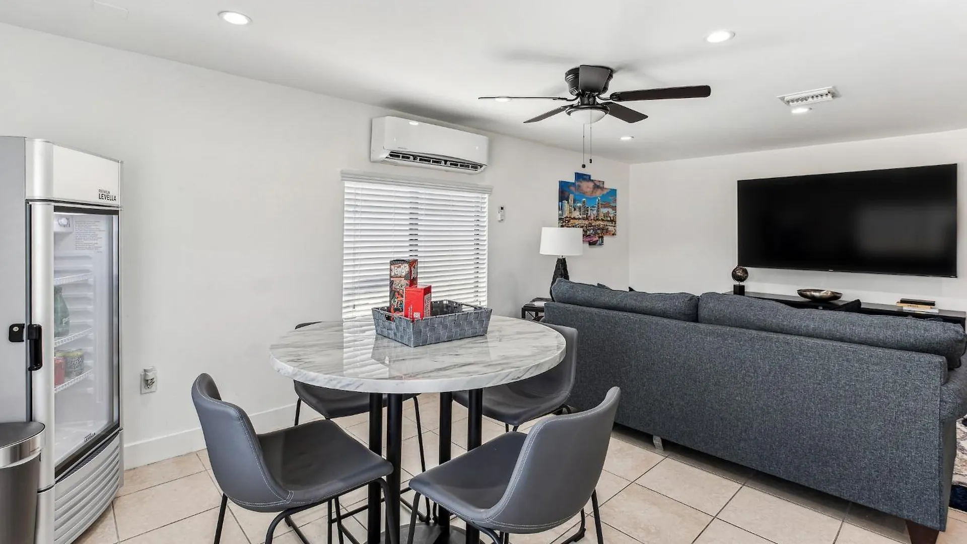 Oasis, Spacious 4-bedroom With Pool