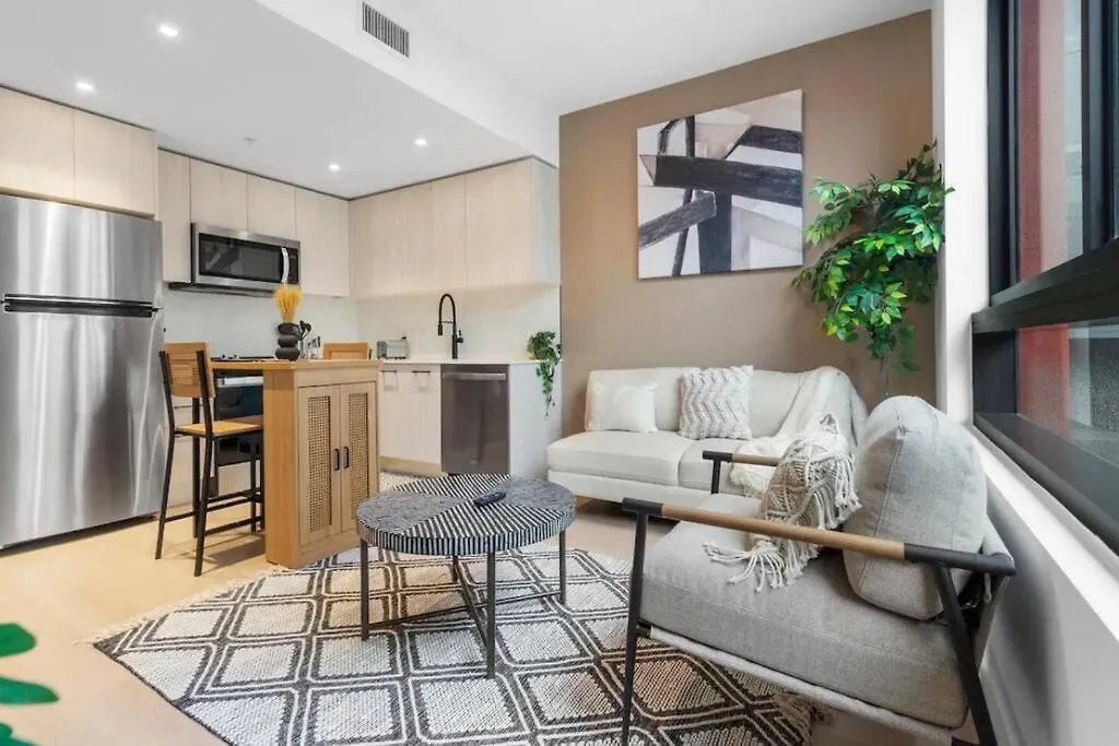 Wynwood Luxury 2 Bedroom Oasis! *