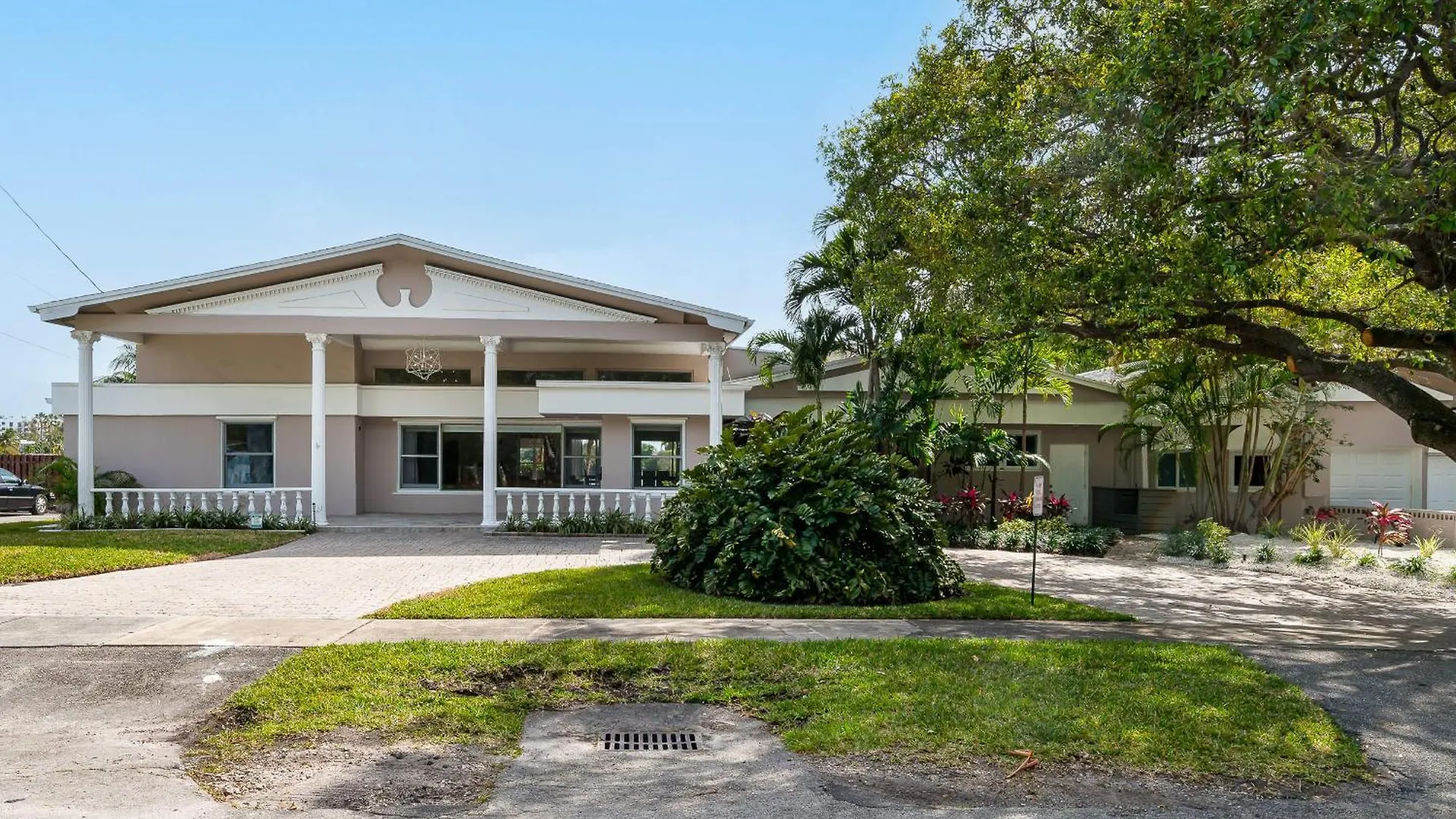 Holiday home Tropical Waterfront Family Oasis - Amazing Location Miami