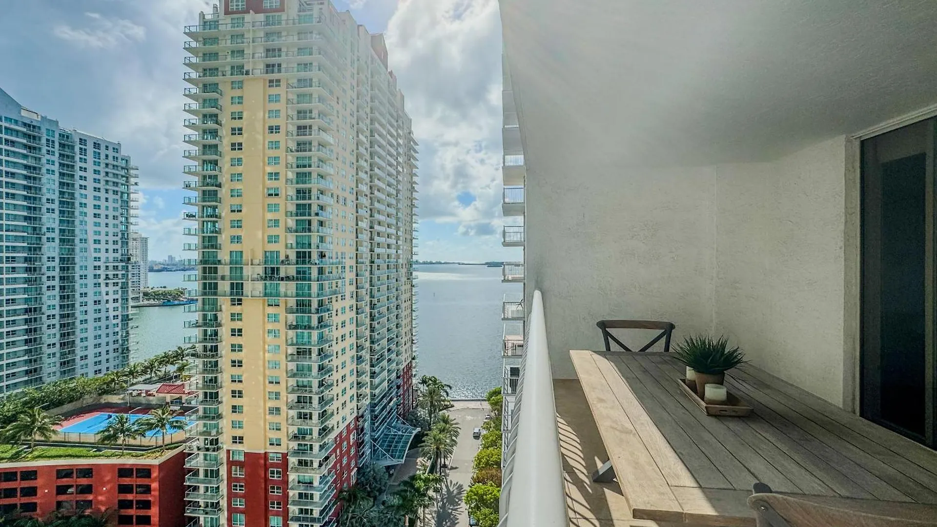 Gold Brickell * Miami