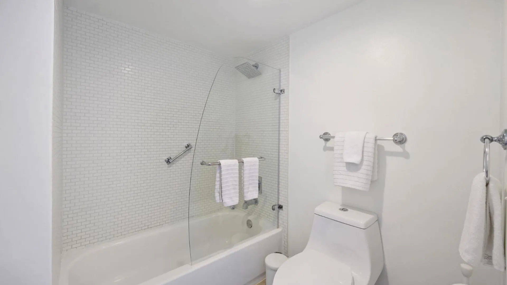 Yacht Club At Aventura Amazing Marina View Parking Included * Miami