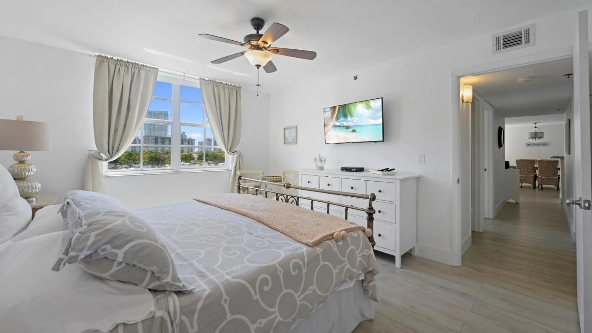 Apartment Yacht Club At Aventura Amazing Marina View Parking Included *