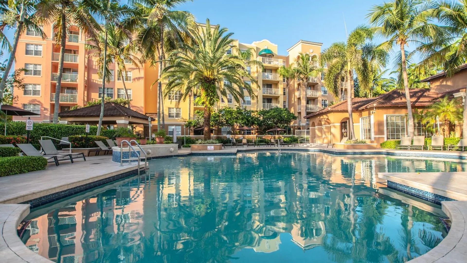 Apartment Yacht Club At Aventura Amazing Marina View Parking Included *