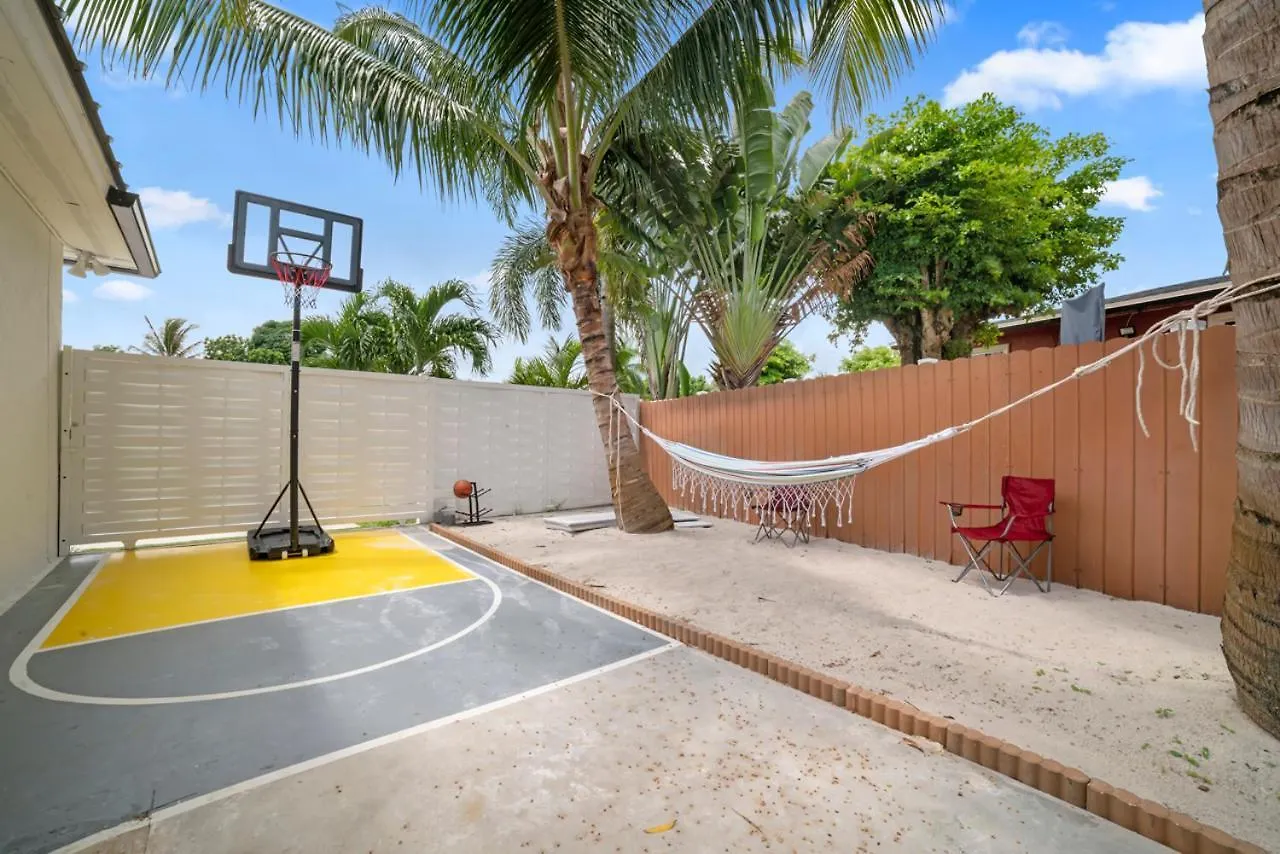 度假居 Fun With Pool & Games L30 迈阿密