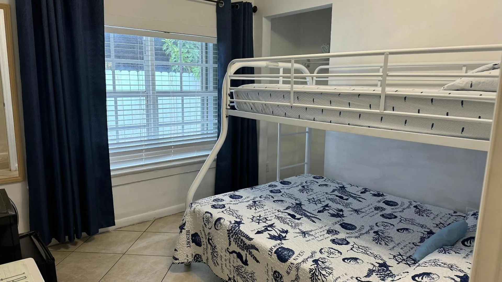 B5 Value On Private Bedroom With Private Bathroom In Little Havana, 홈스테이 *
