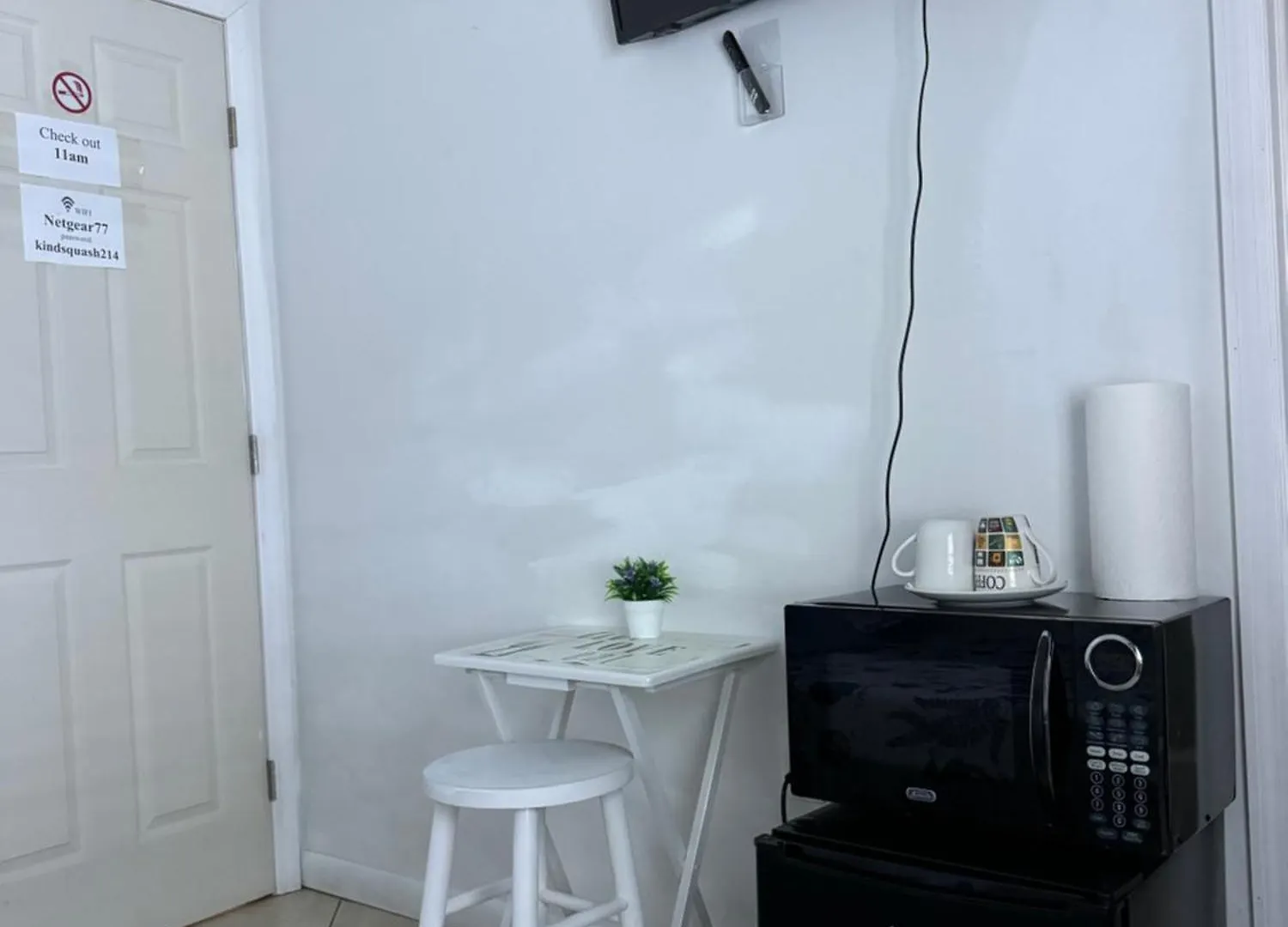 B5 Value On Private Bedroom With Private Bathroom In Little Havana,