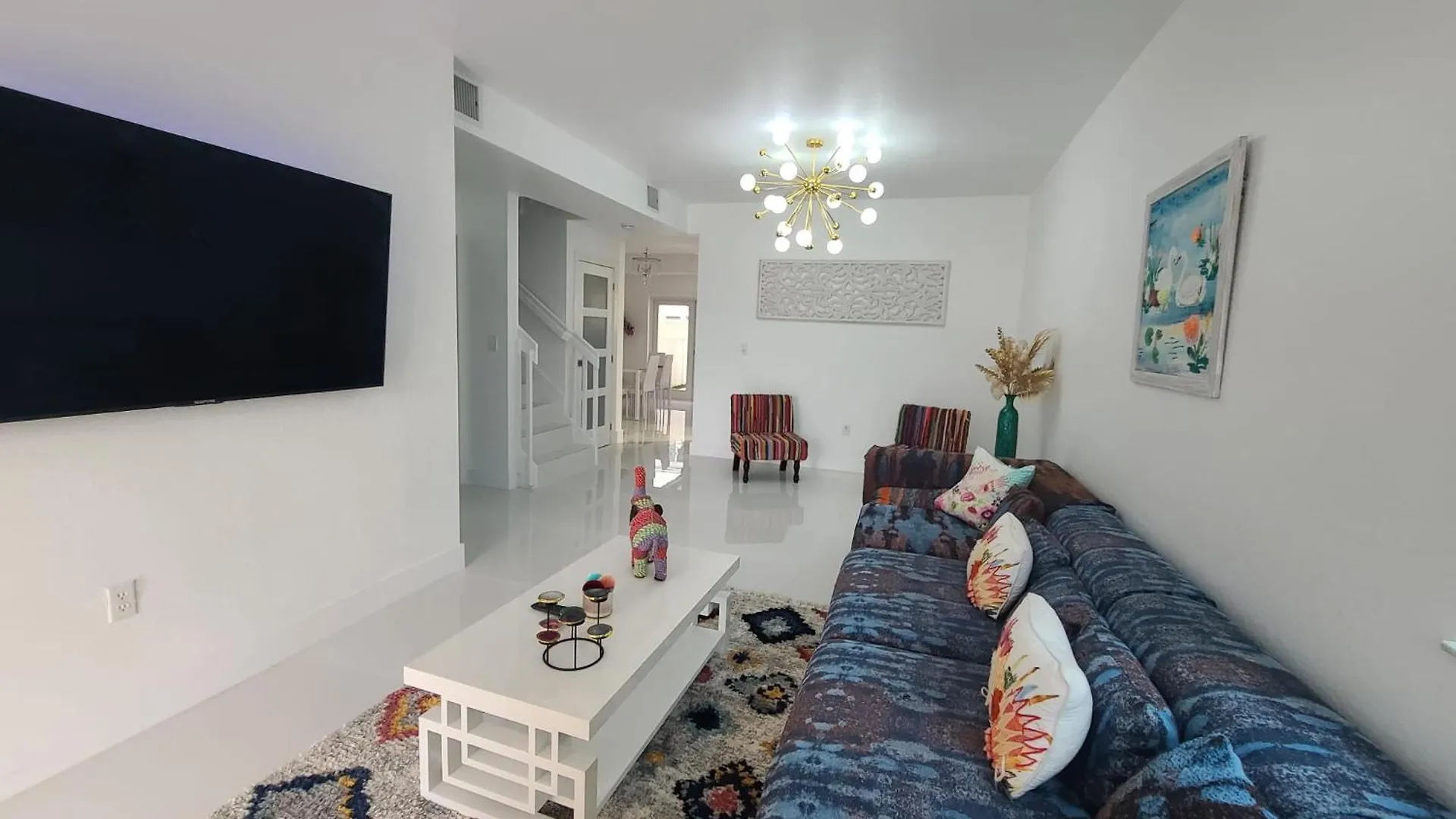 Holiday home Boutique Style House, Mini Golf Bbq Hot-tub Ev-charger Foosball Miami