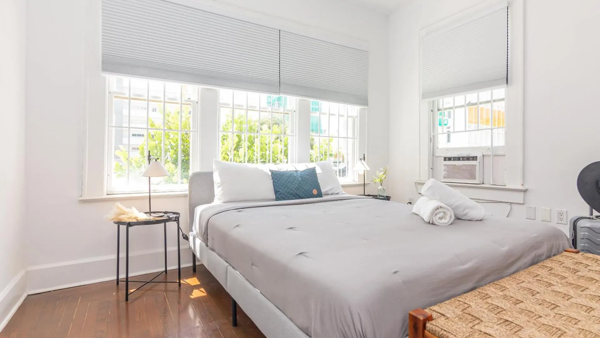 Apartment Two Bedroom - Heart Of Wynwood & Edgewater - Private Parking Spot