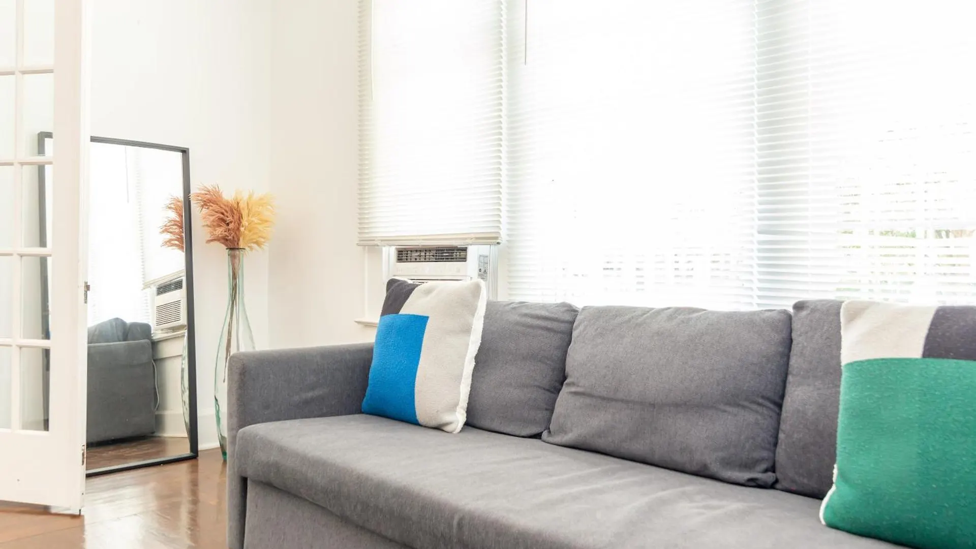 Apartment Two Bedroom - Heart Of Wynwood & Edgewater - Private Parking Spot Miami