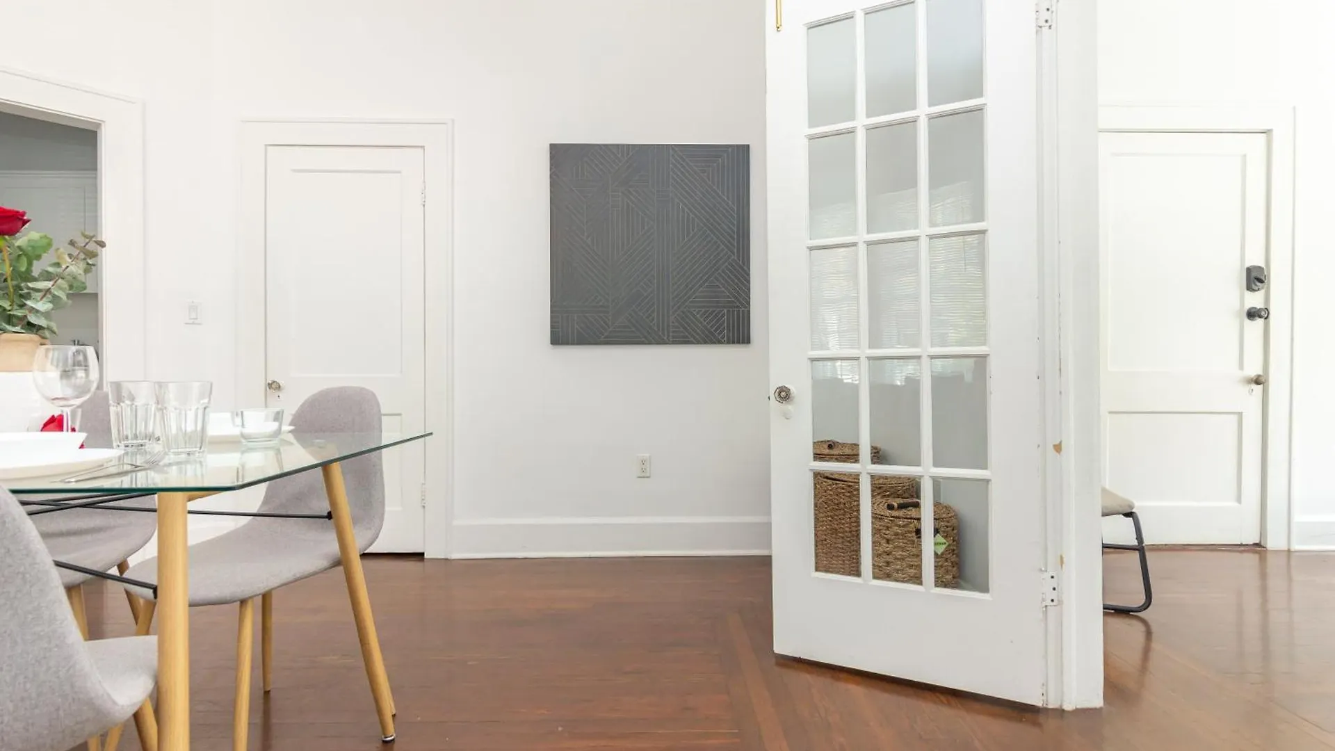 Two Bedroom - Heart Of Wynwood & Edgewater - Private Parking Spot Apartment *