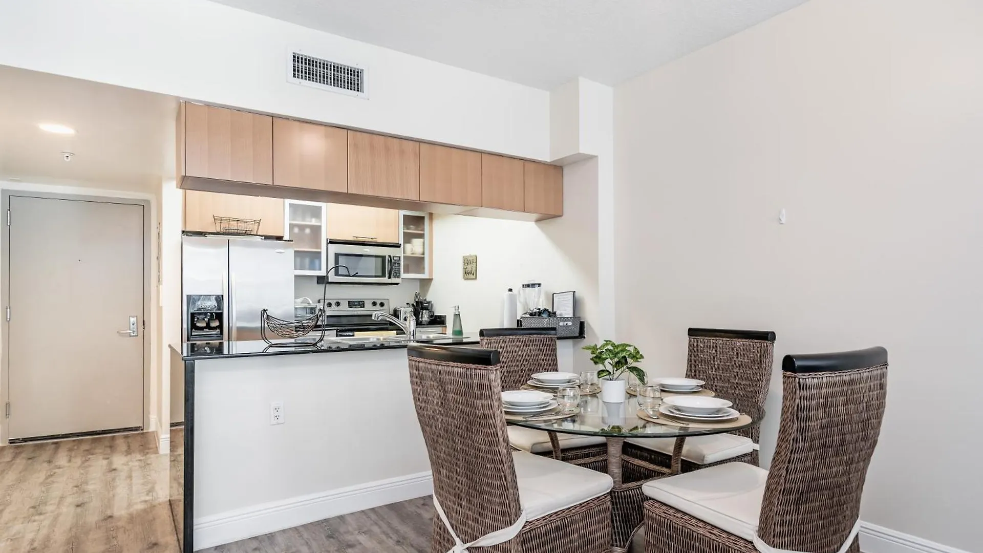 1 Bedroom Opera Tower - Edgewater * Miami