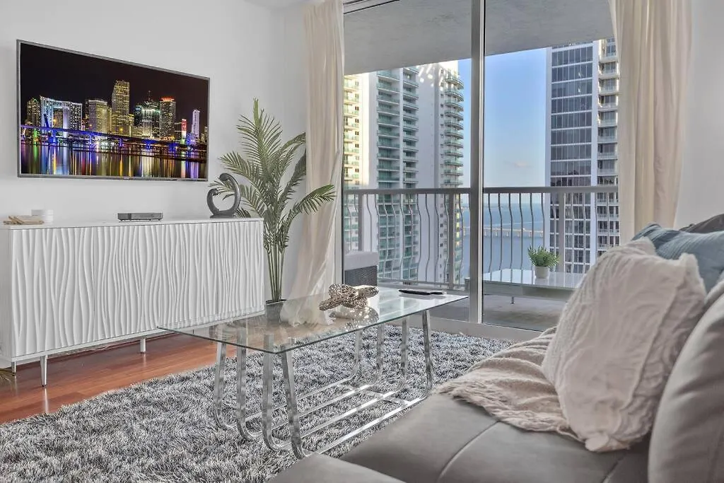 Cozy 1bed 1bath Overlooking Brickell Skyline Miami