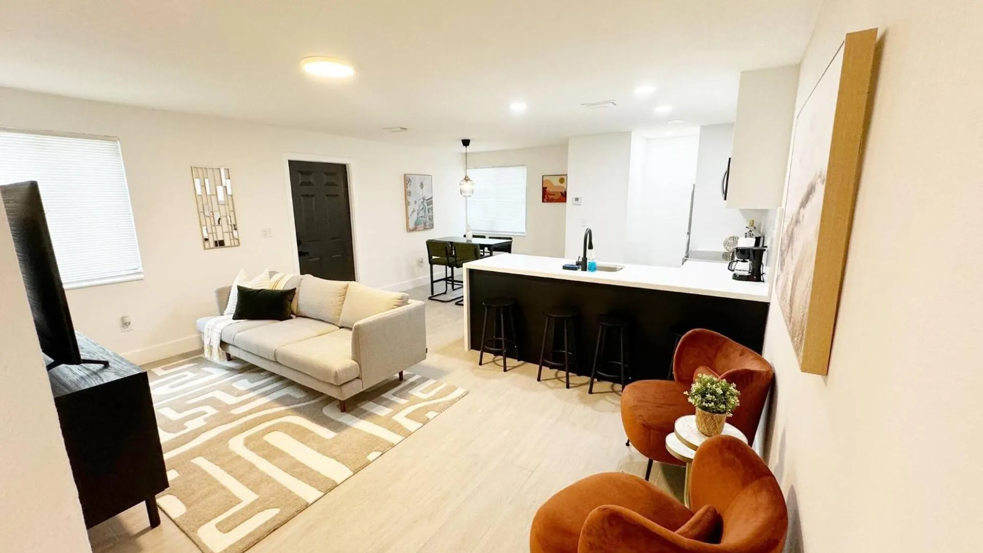 Designers Delight At Wynwood Cove Comfort Style