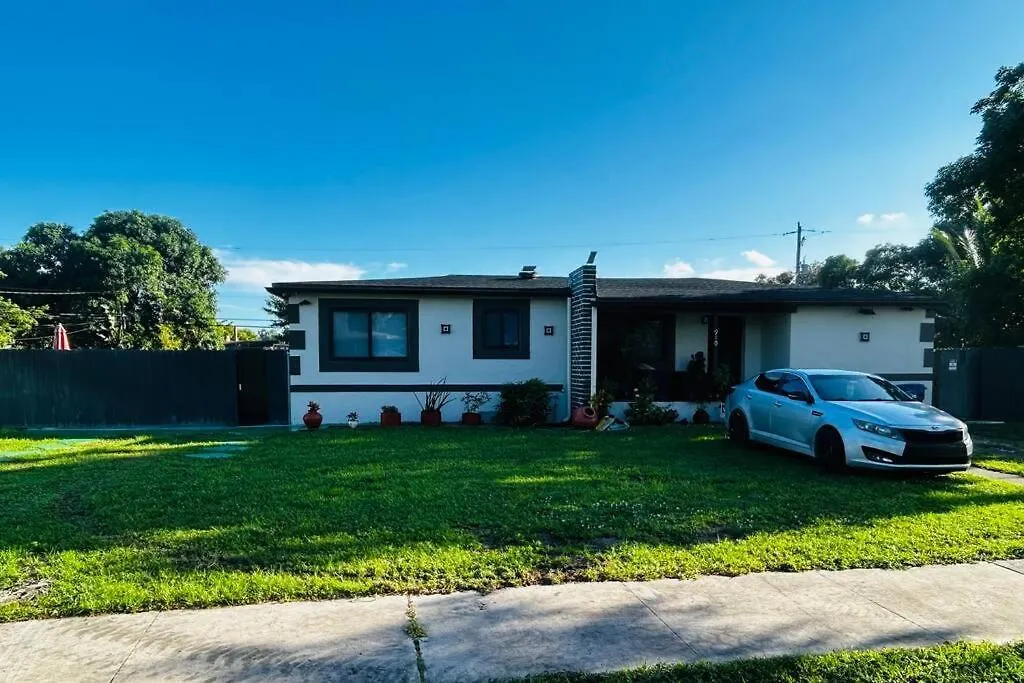 Cozy Apartment, With Separate Entrance Appartamento Miami