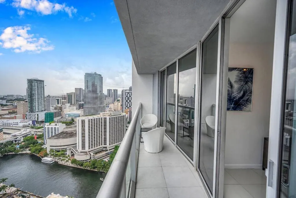 38th Floor W With Amenities * Miami