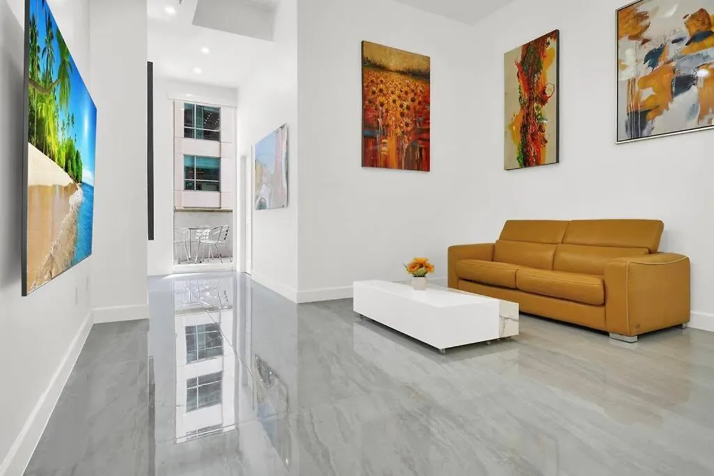 Brickell 3 Bedrooms High Ceiling Loft 迈阿密