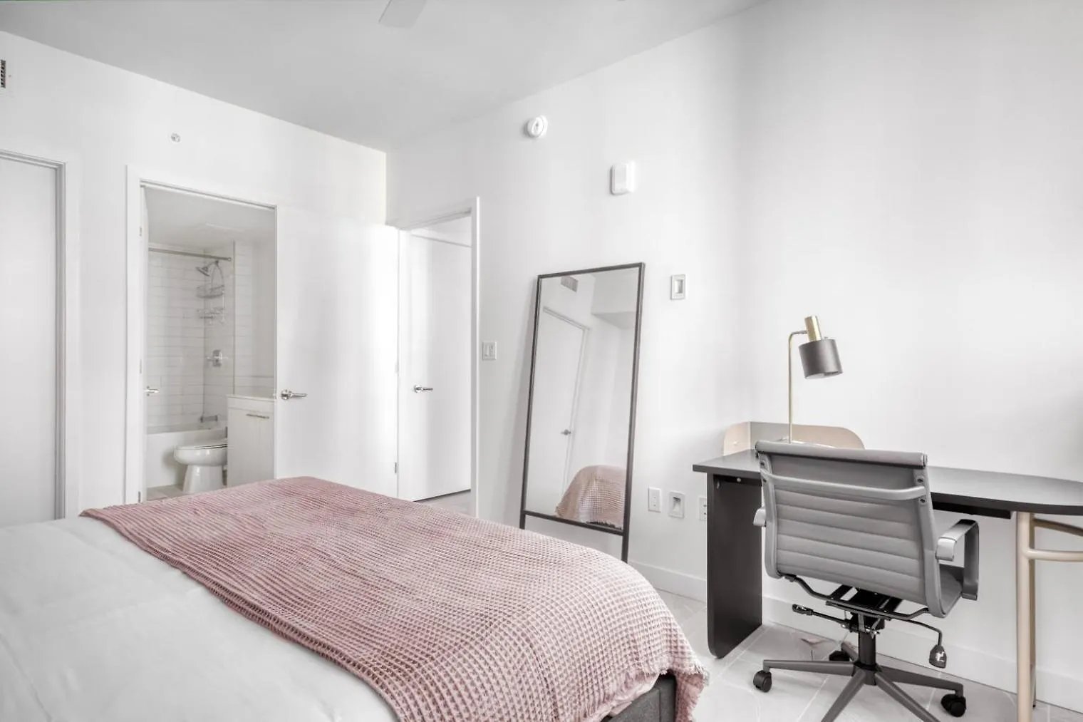 Apartment Wynwood 1br W Gym Pool Wd Nr Shops Bars Mia-39 Miami