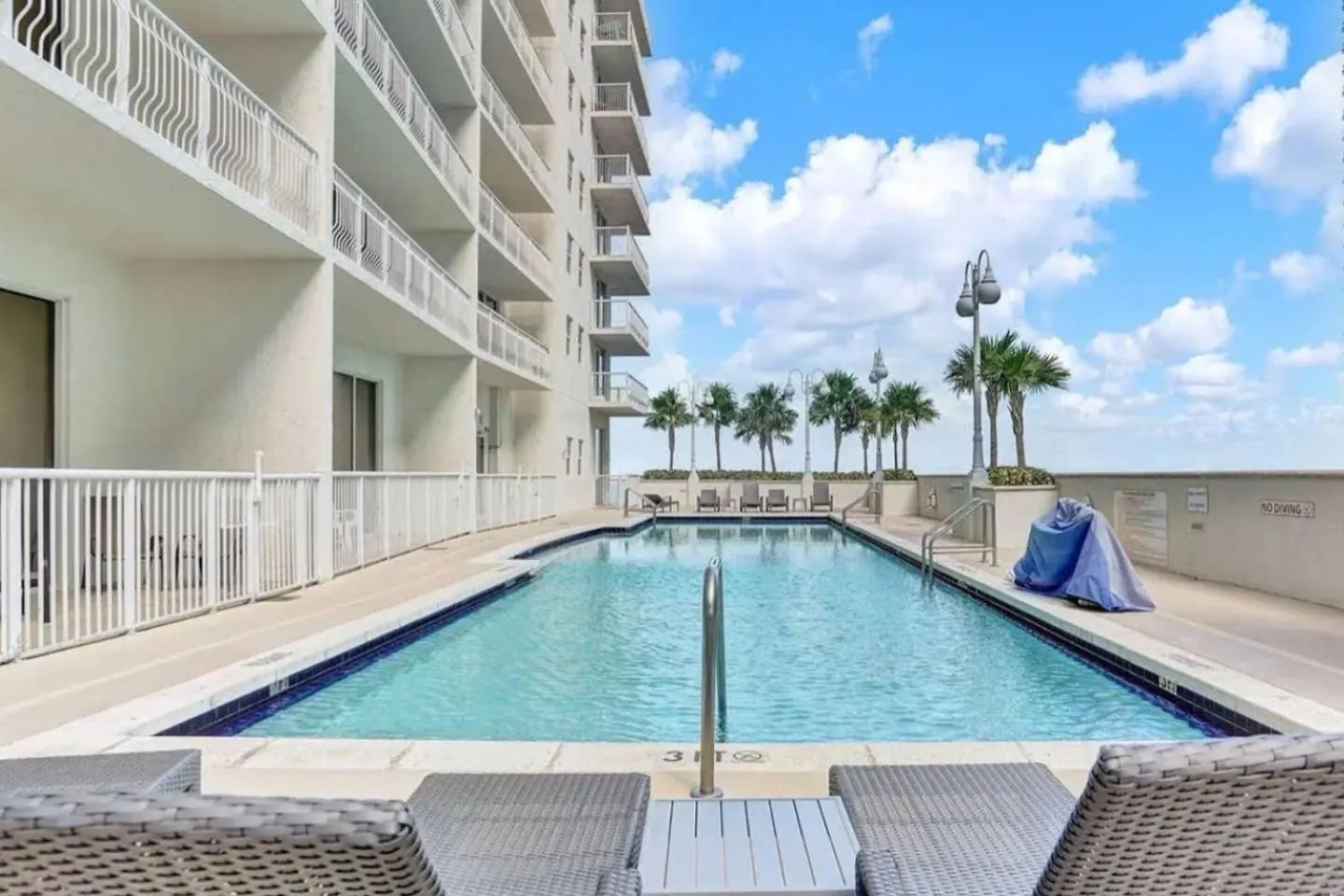 Brickell 3 Bedrooms High Ceiling Loft Apartment *