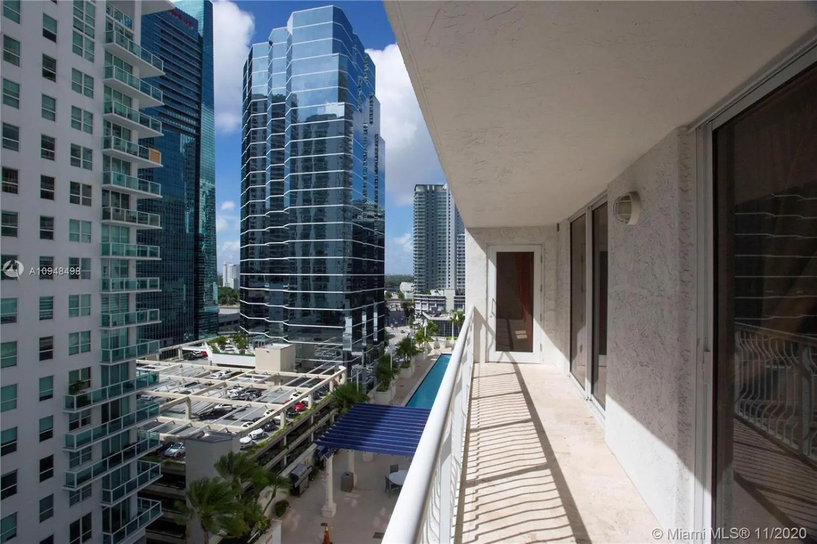 Brickell 3 Bedrooms High Ceiling Loft 迈阿密