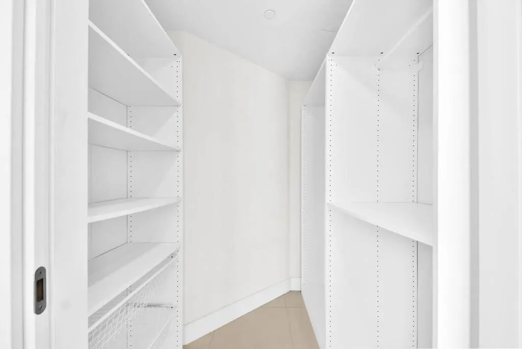 Lovely Upscale Gorgeous View 2bd 2bath In Brickell * Miami
