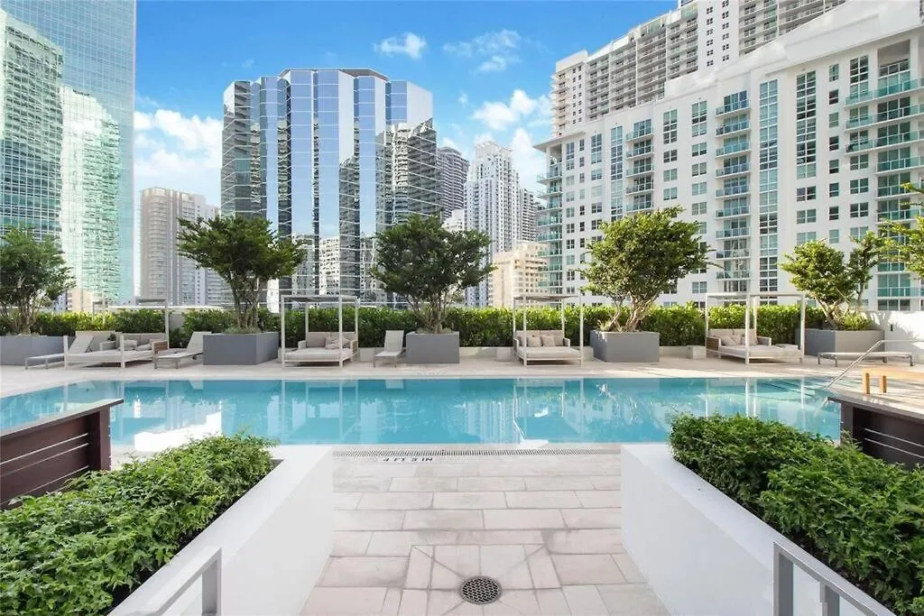 Lovely Upscale Gorgeous View 2bd 2bath In Brickell Apartment