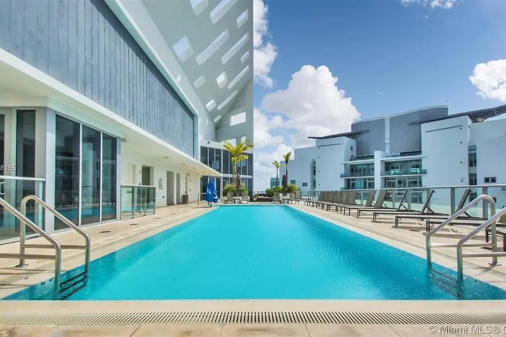 Lovely Upscale Gorgeous View 2bd 2bath In Brickell * Miami