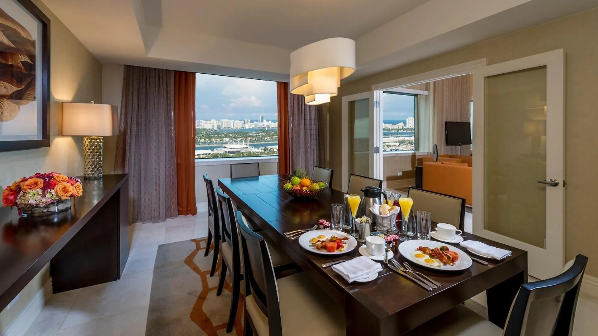 Hotel Intercontinental By Ihg Miami