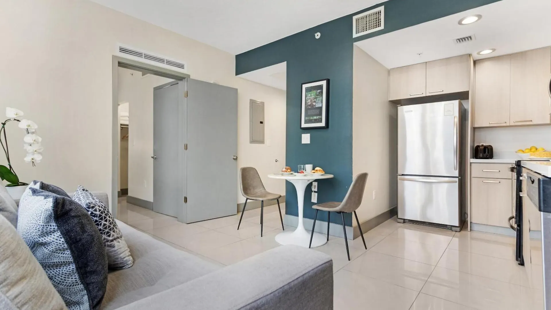 Apart Otel Roami At Habitat Brickell 4*
