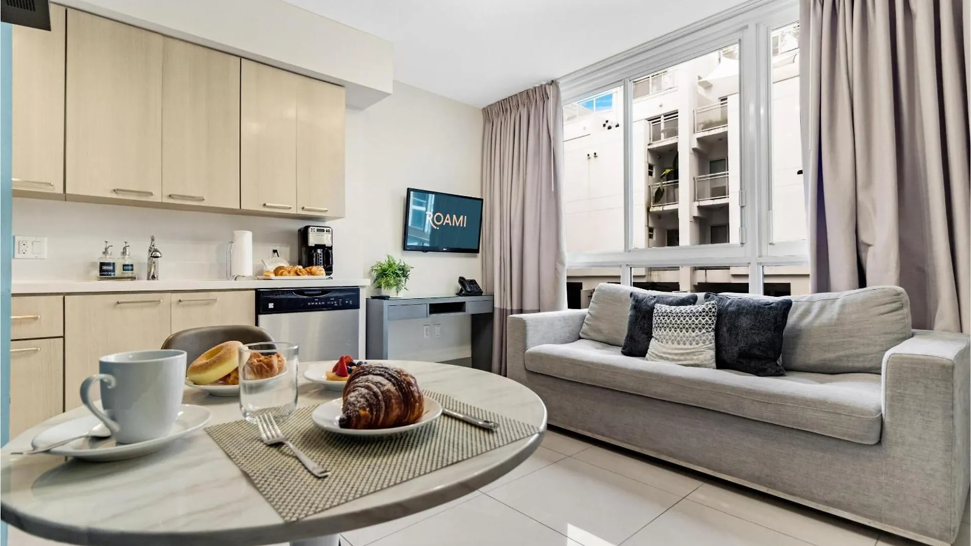 Roami At Habitat Brickell Aparthotel 4*