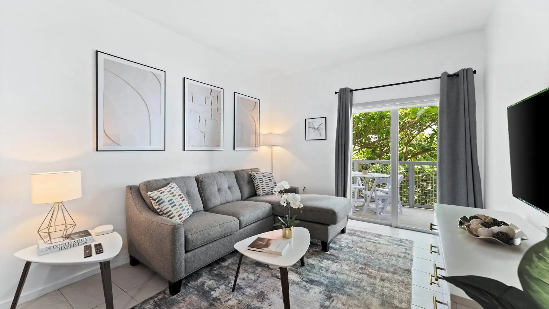 Modern In Edgewater * Miami