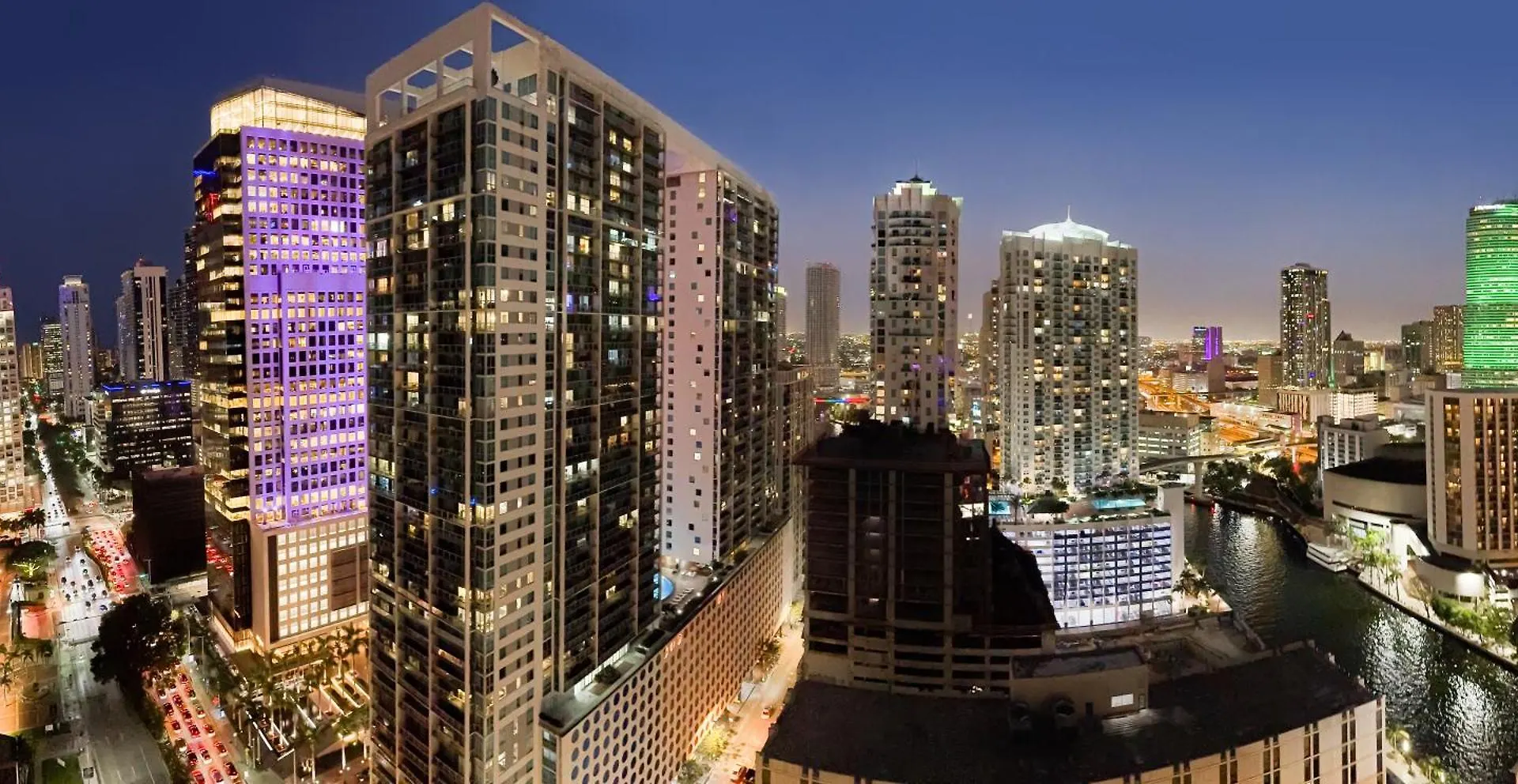 W Luxury High Rise