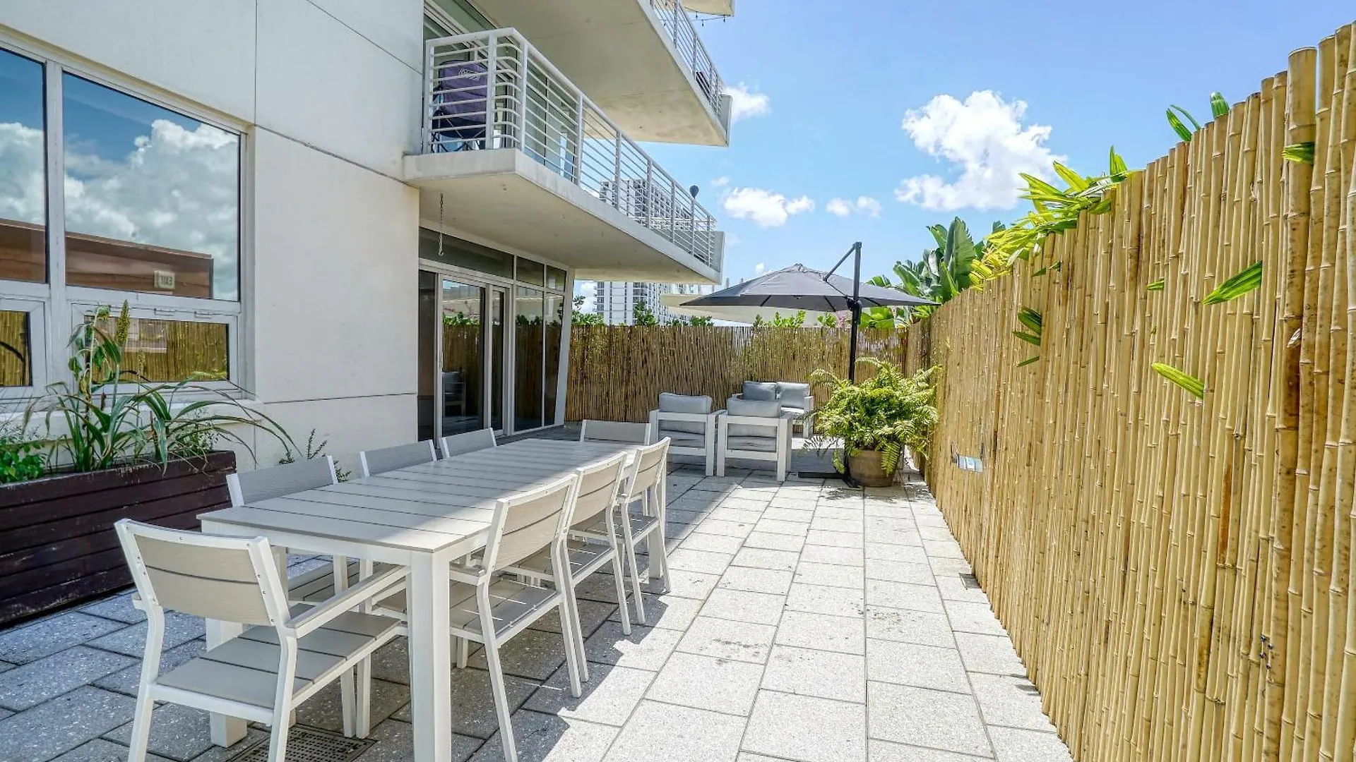 515-trendy 2bd2ba Midtown Huge Private Patio! Apartment *