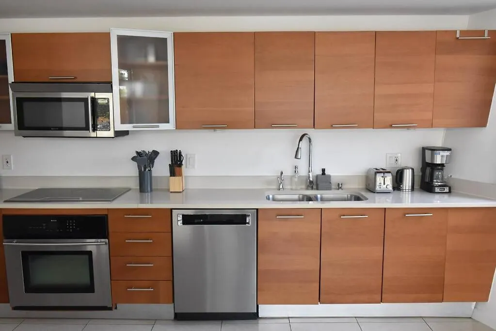 515-trendy 2bd2ba Midtown Huge Private Patio! Miami