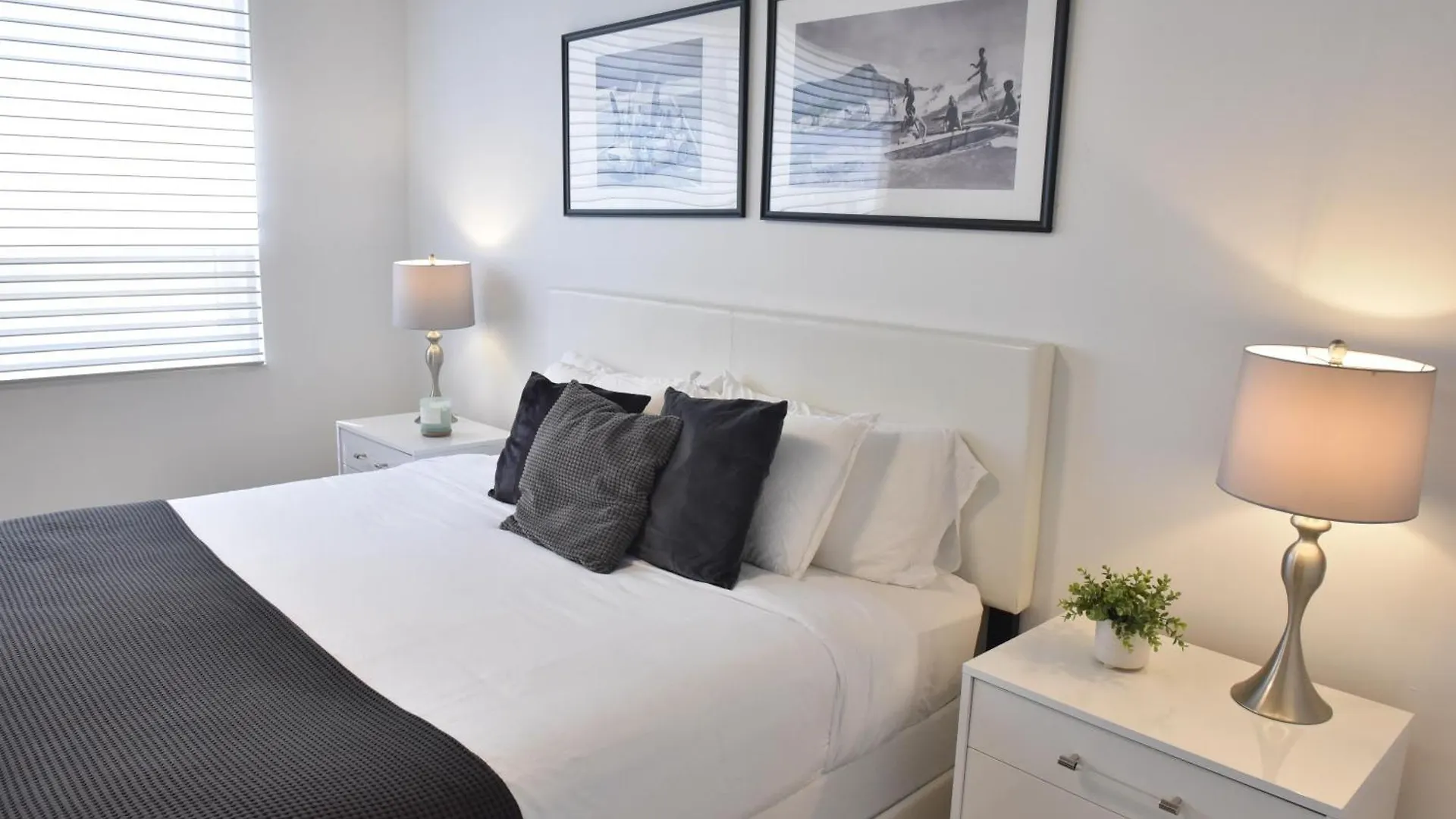 515-trendy 2bd2ba Midtown Huge Private Patio! Apartment Miami