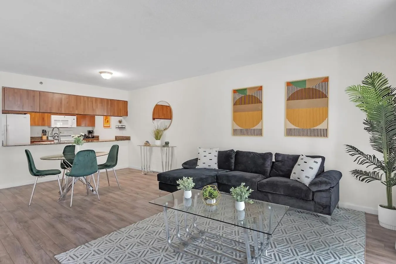 Brickell Key Gem: Stylish 1-bed W/ Free Parking アパート