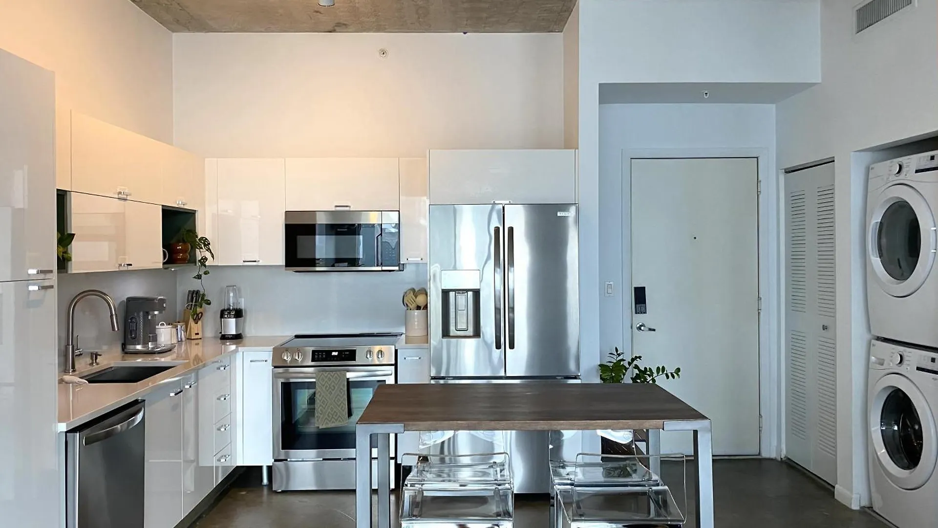 Zen Loft Apartment