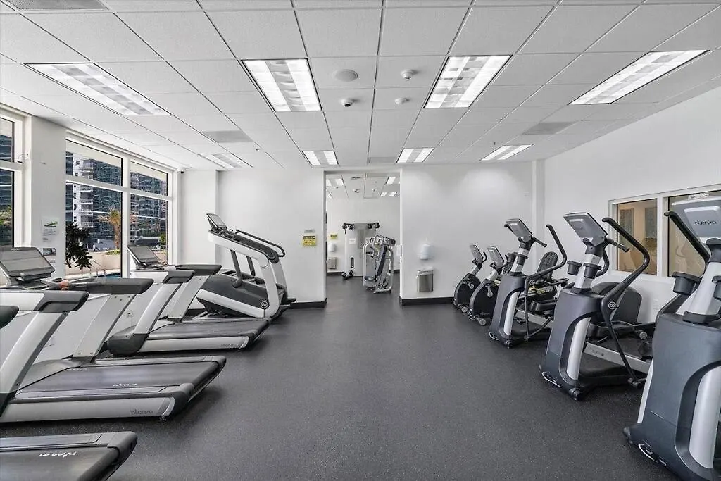 37th Floor Amazing Spacious Unit With Parking