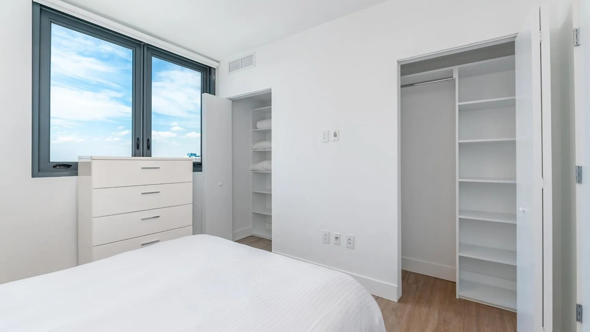 Global Luxury Worldcenter Apartment *