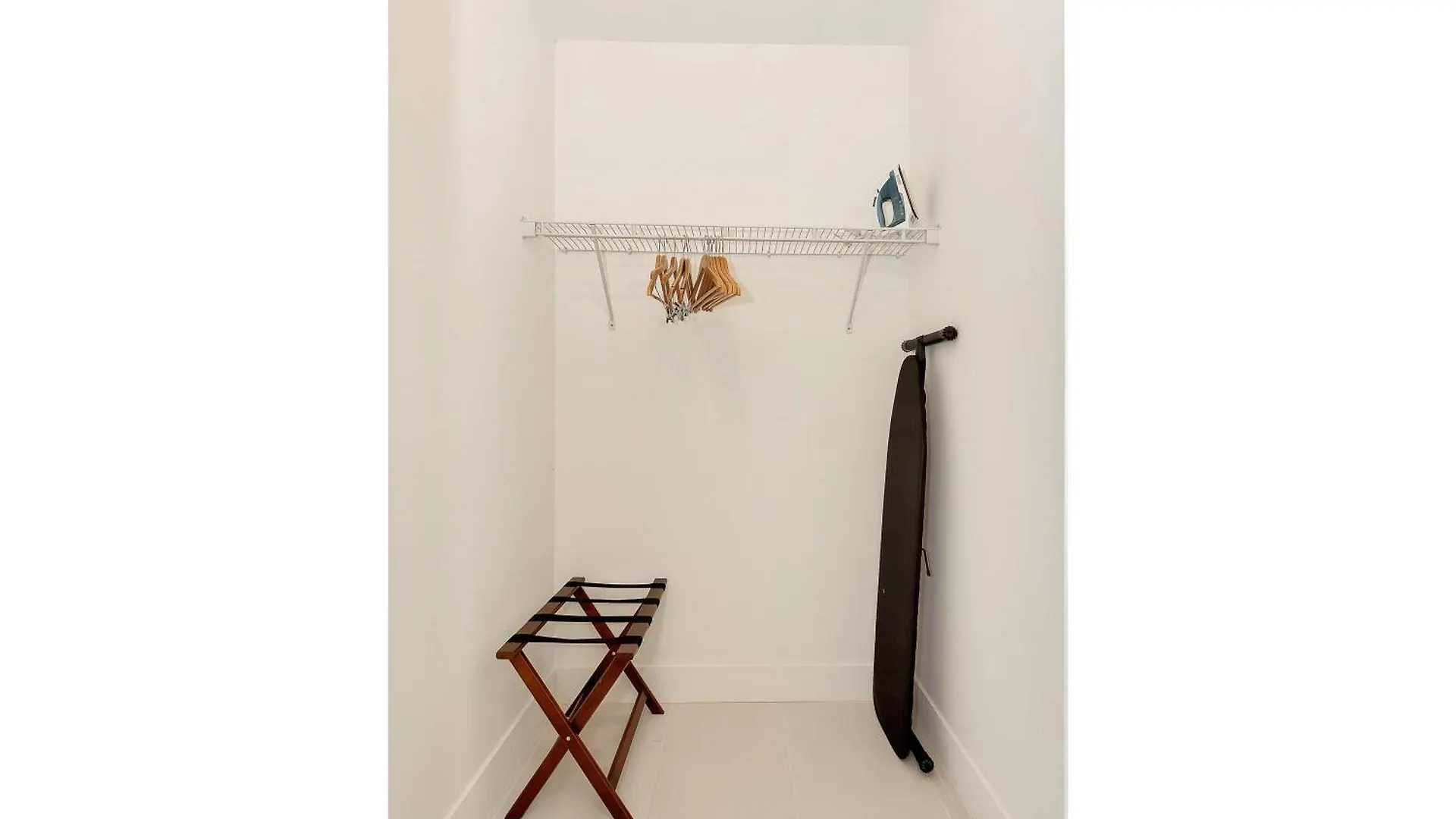 Apartment Roami At Grove 27