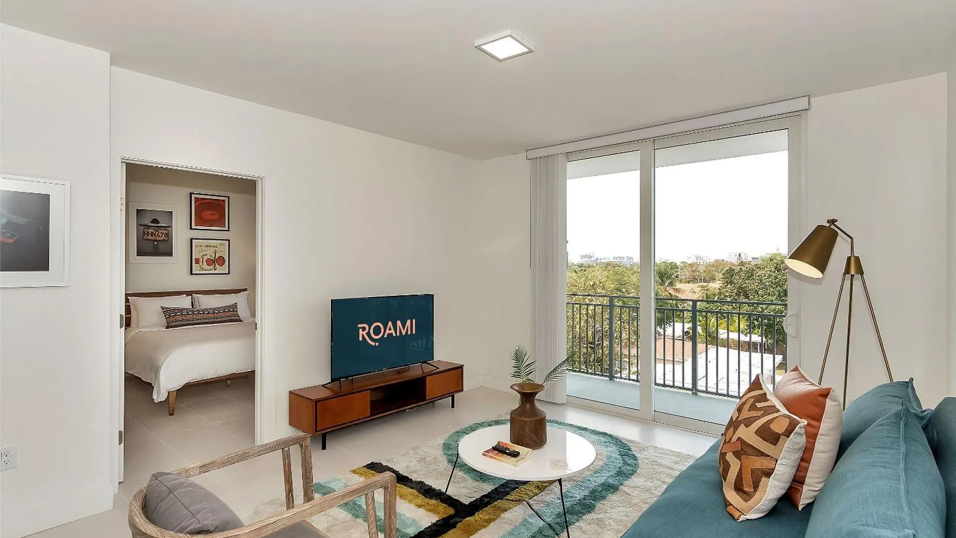 Apartment Roami At Grove 27 Miami